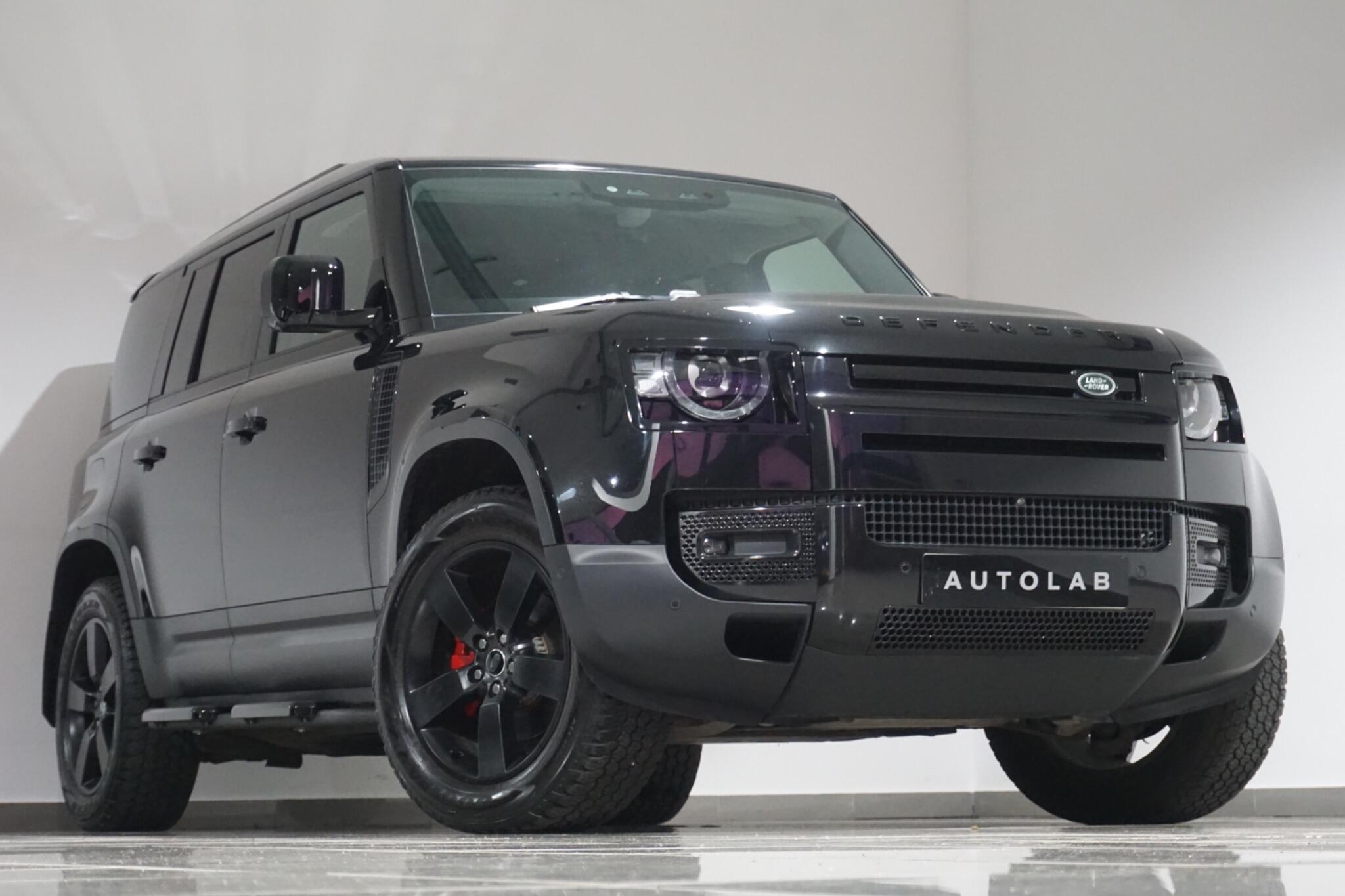 Land Rover Defender 110 3.0 D250 MHEV HSE Hard Top SUV 5dr Diesel Auto 4WD MWB Euro 6 (s/s) (250 ps)